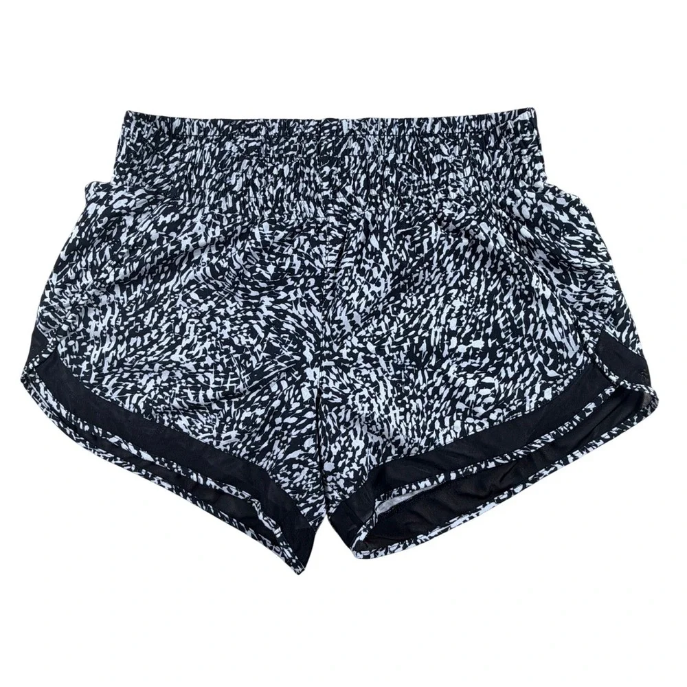 Athleta Printed Mesh Racer Run Short 4 Black White Abstract Splatter Small